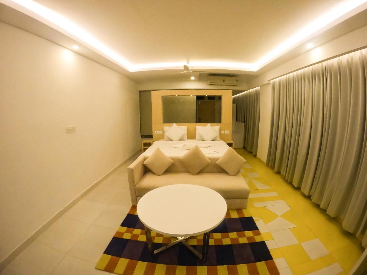 Elixir Cliff Beach Resort And Spa Varkala Exteriör bild