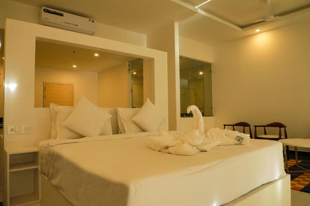 Elixir Cliff Beach Resort And Spa Varkala Exteriör bild