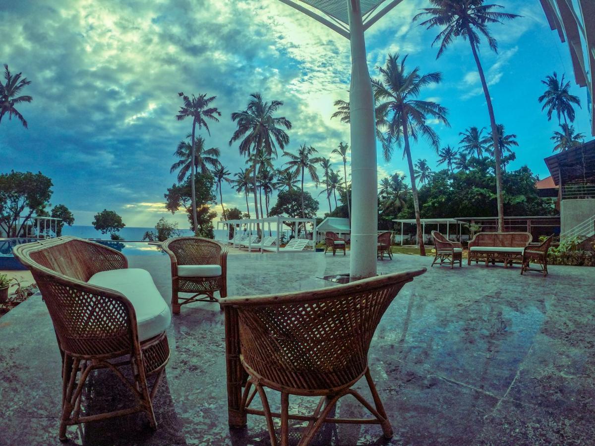 Elixir Cliff Beach Resort And Spa Varkala Exteriör bild
