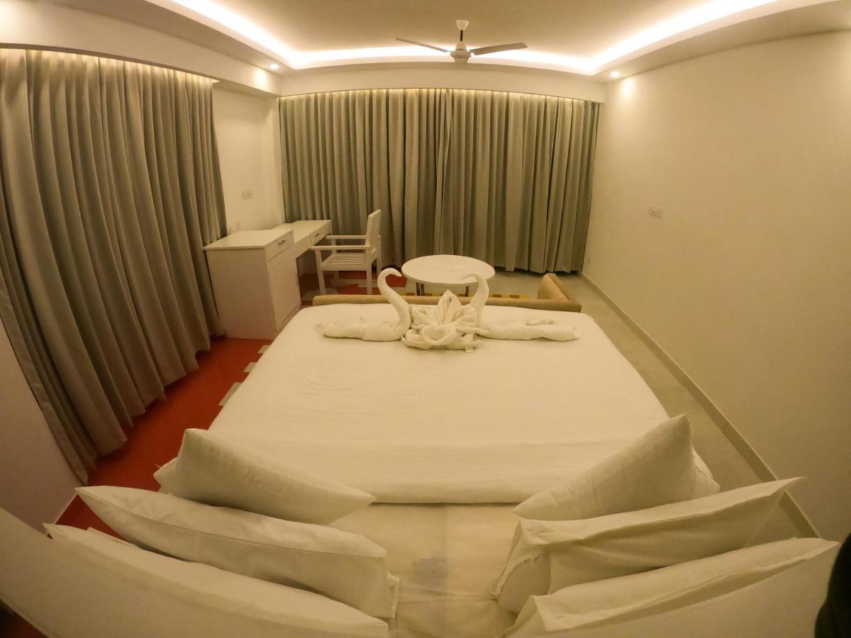 Elixir Cliff Beach Resort And Spa Varkala Exteriör bild