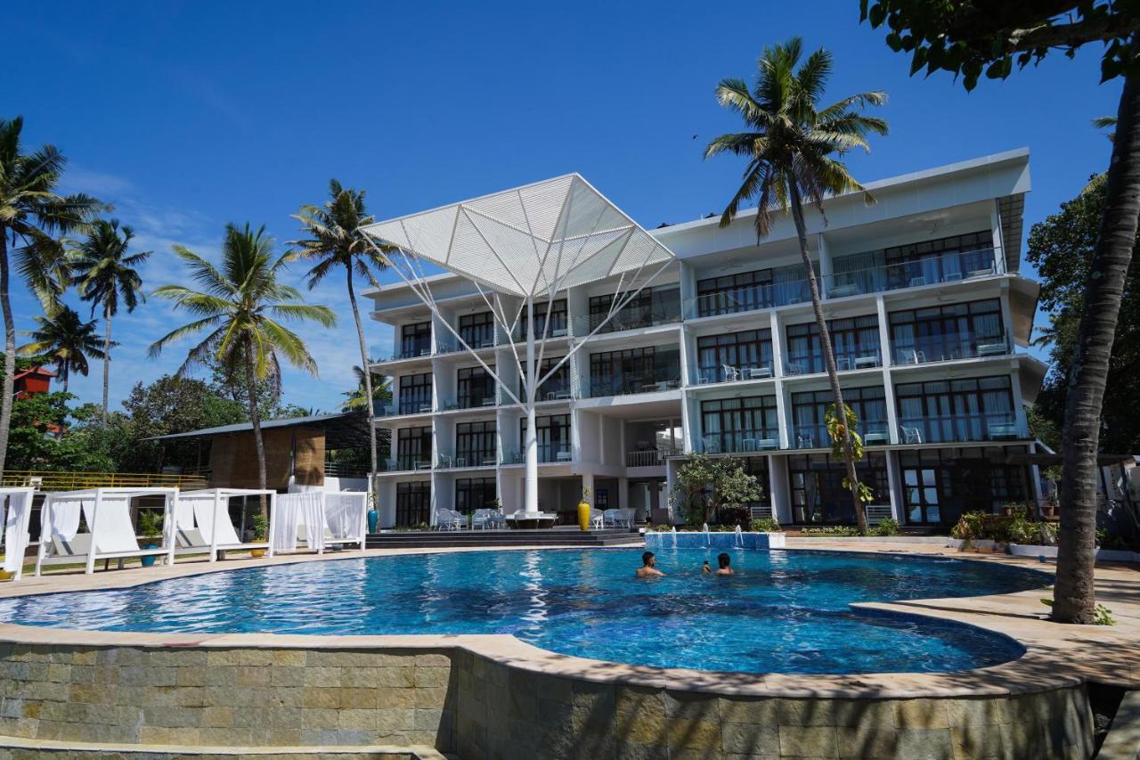 Elixir Cliff Beach Resort And Spa Varkala Exteriör bild