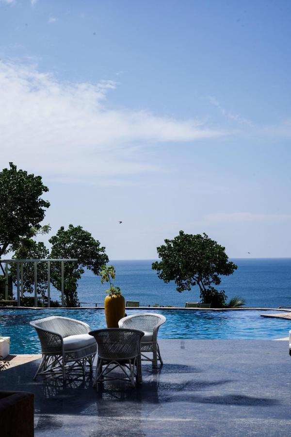 Elixir Cliff Beach Resort And Spa Varkala Exteriör bild