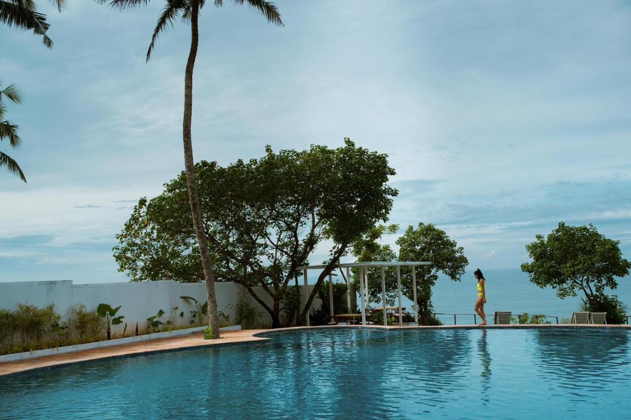 Elixir Cliff Beach Resort And Spa Varkala Exteriör bild